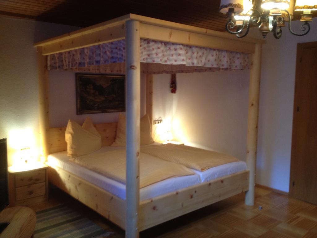 Alm-Apartments Хайлигенблут Номер фото